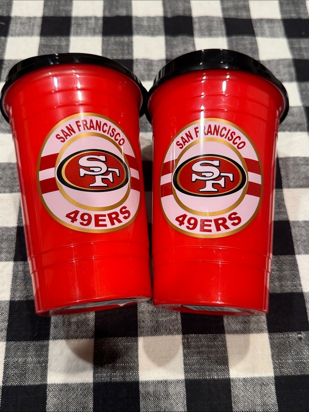 NFL San Francisco 49ers Red Plastic Party Cups with Team Logo